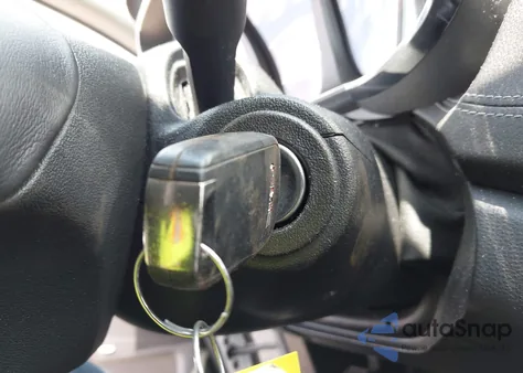 2017 GMC Terrain Denali z USA, uszkodzony, nr VIN 2GKFLVE38H6129208